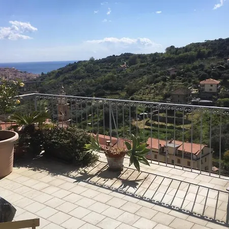 Place To Be Apartment