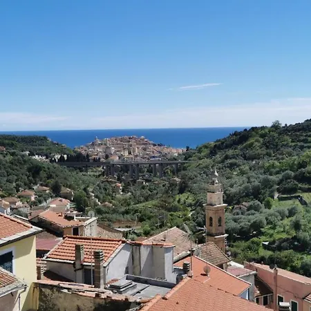 Place To Be Apartment Imperia