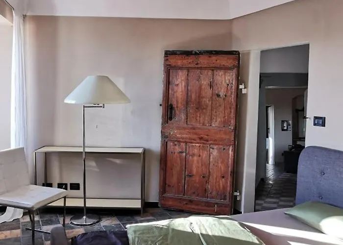 Place To Be * Imperia